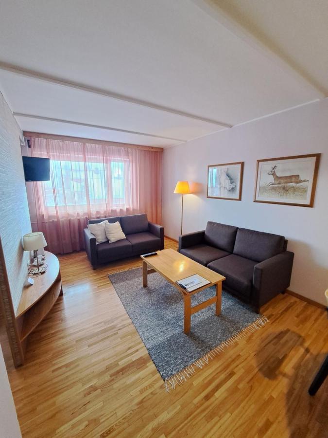 Pesa Hotel Polva Ngoại thất bức ảnh